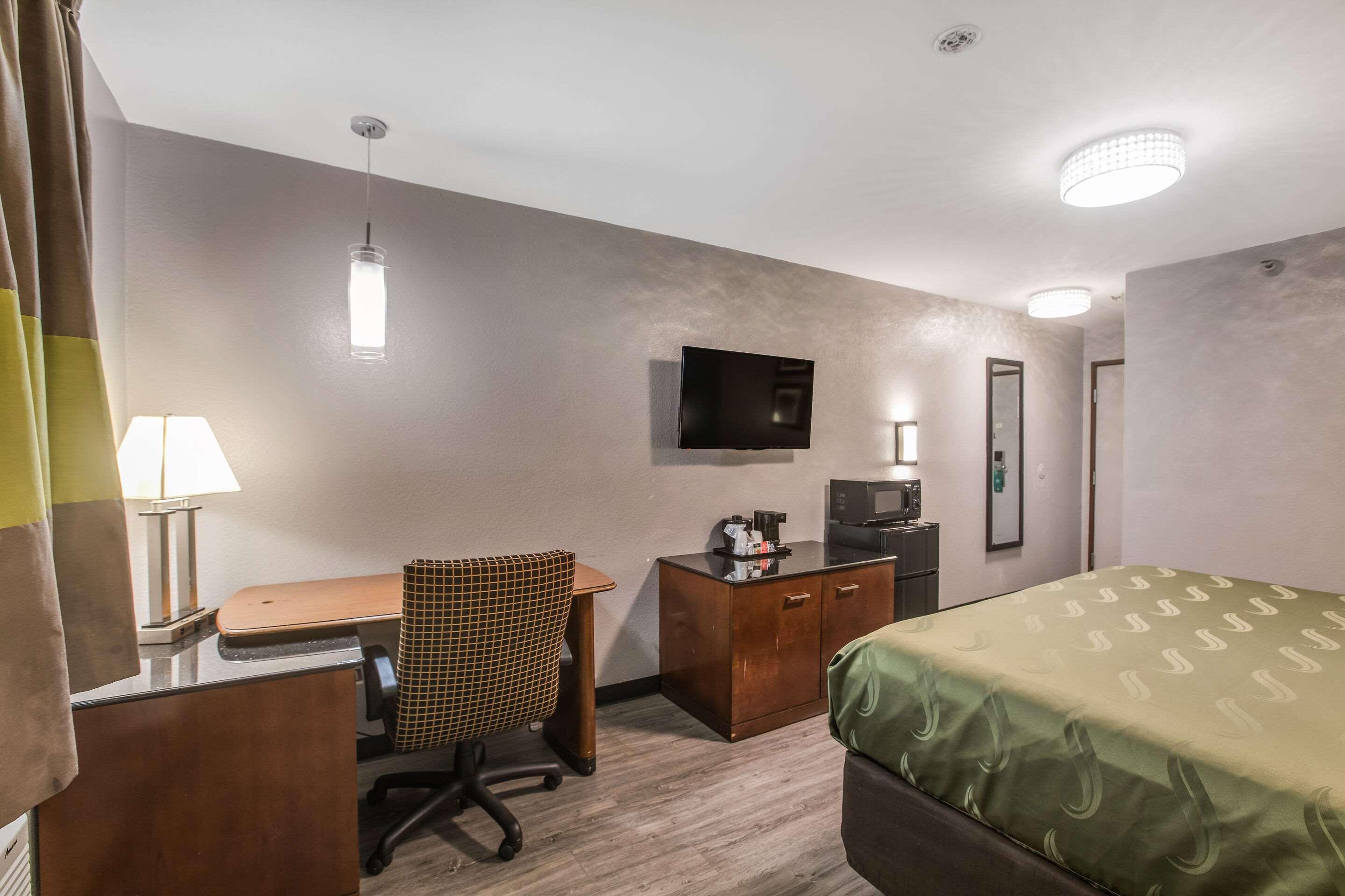 Quality Inn Atlanta Airport-Central College Park Exterior photo